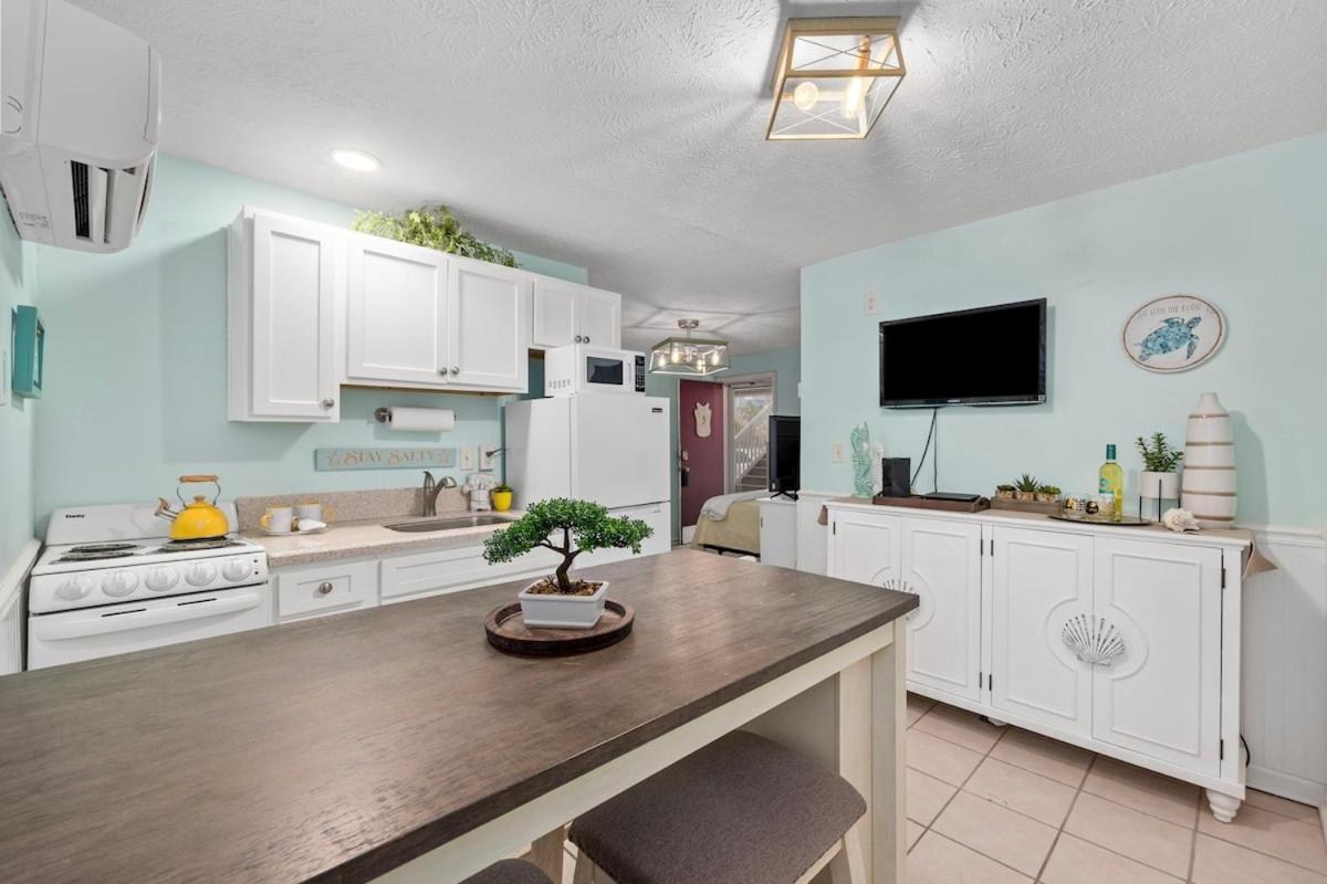 Cherry Grove Efficiency Just Steps From The Beach Myrtle Beach Kültér fotó